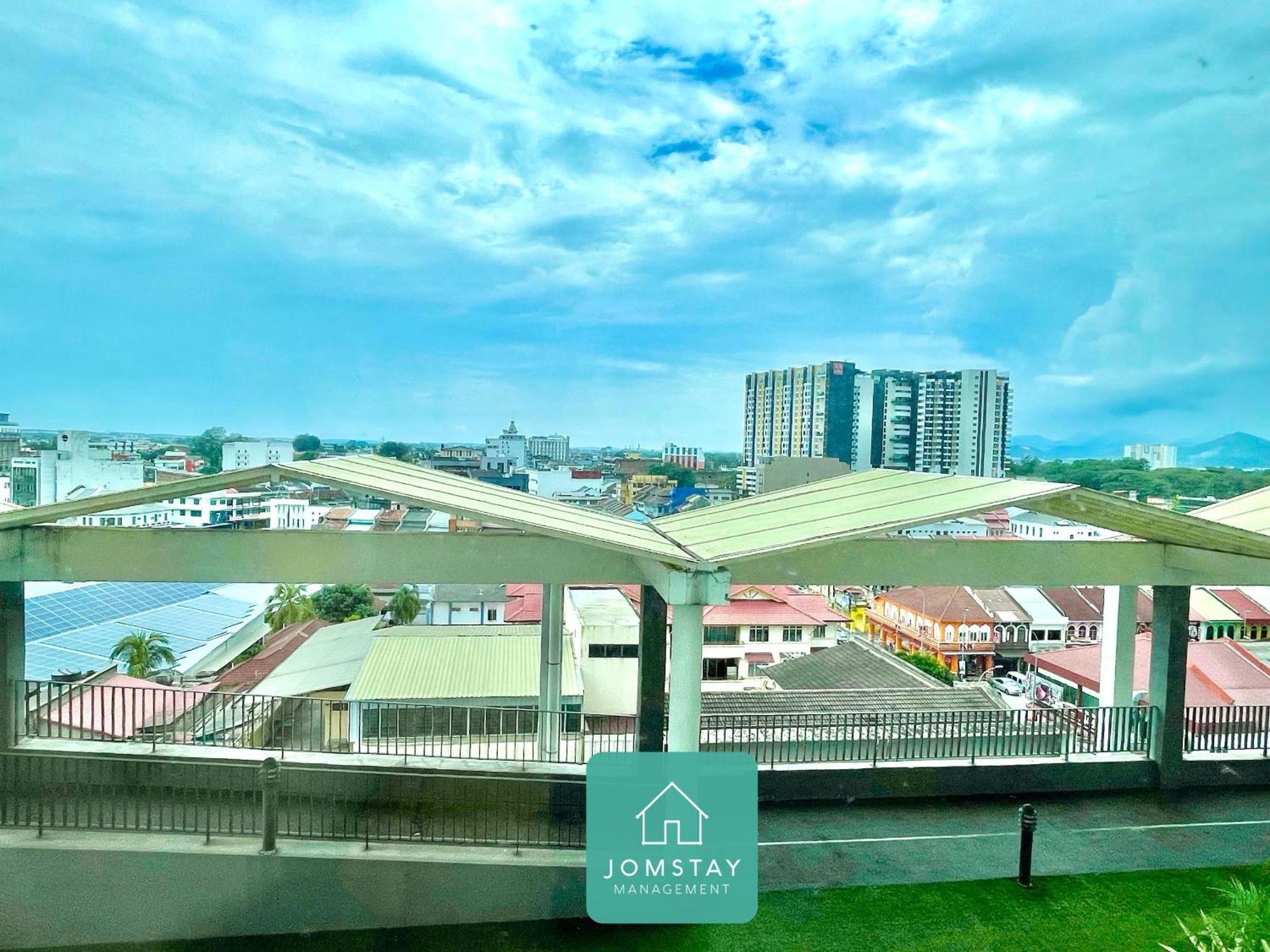 Jomstay Octagon Ipoh Suites ภายนอก รูปภาพ